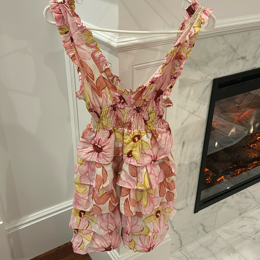Revolve Sundress , floral, Linen, Sz small. .